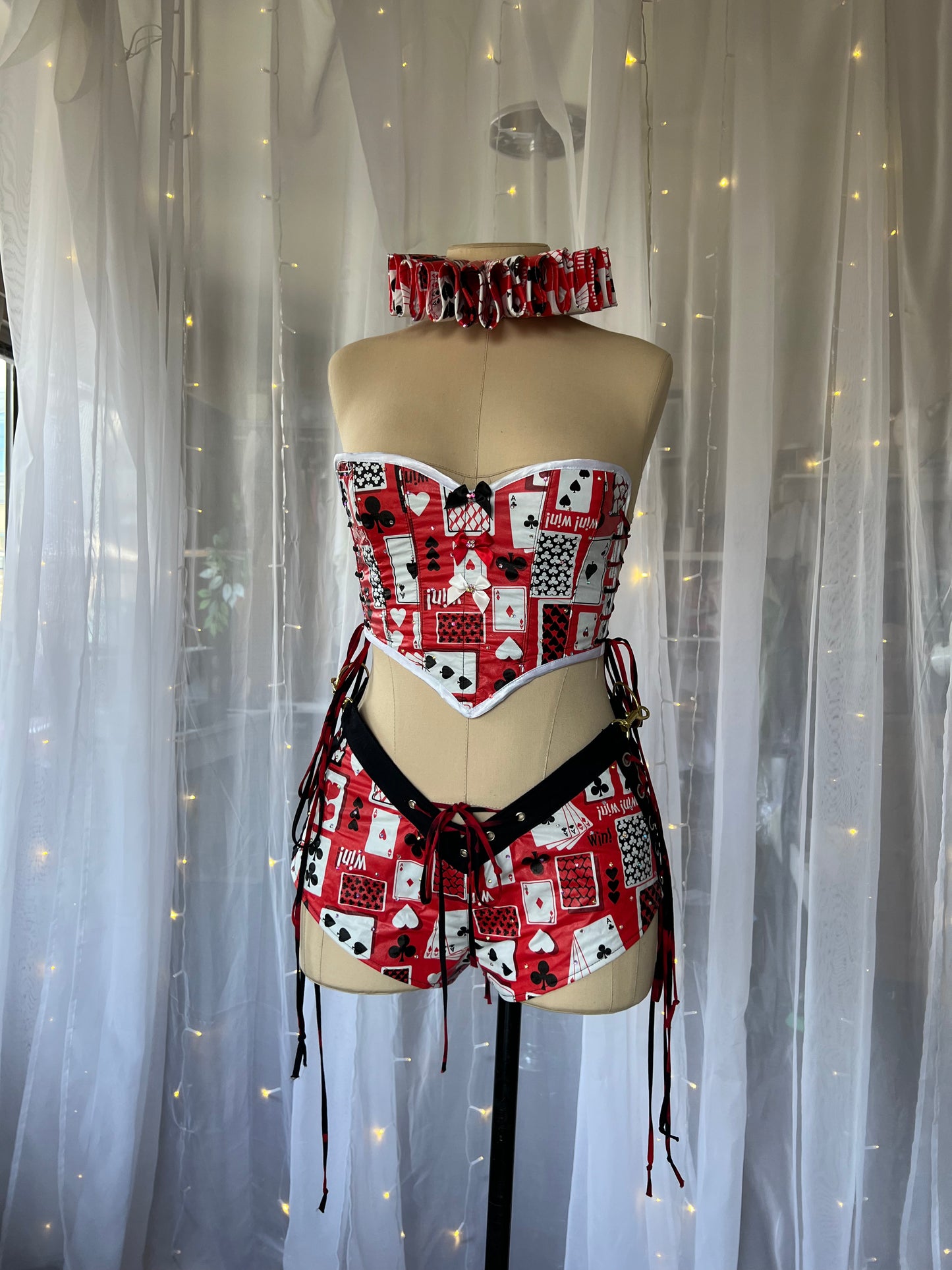The Trickster 4 piece set